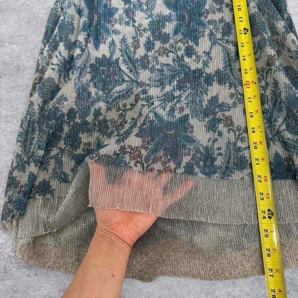 Vanessa Virginia Anthropologie Blue Silver Metallic Floral Top Small - Picture 6 of 7